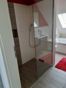 Badezimmer, ebenerdige Dusche